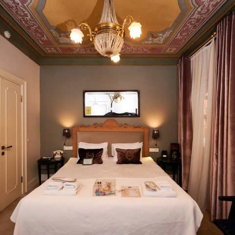faikpashahotels, Beyogludizaynotel, cukurcumaotel, beyogluhotels, istanbuldizaynhotels, istanbulsmallhotels, küçükotellertürkiye, smallhotelstürkiye, beyogluhistoricalhotel, beyogluhistoricalbuildings, beyogluarthotel, beyogludesinghotels