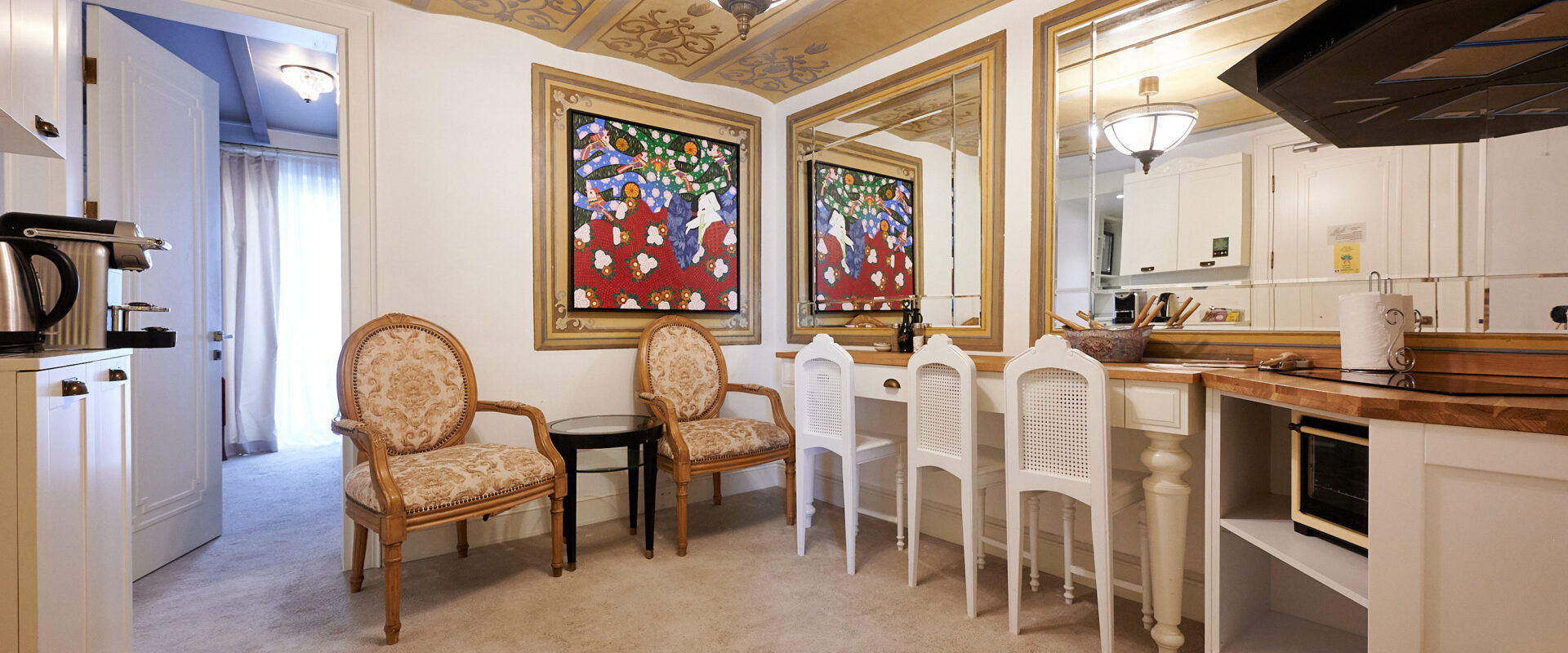 Beyoğlu Otelleri Amiral Rehber 2025: Butik, Tasarım, Aile ve Küçük Otel Farkı, Faik Pasha Apartments Ayrıcalığı