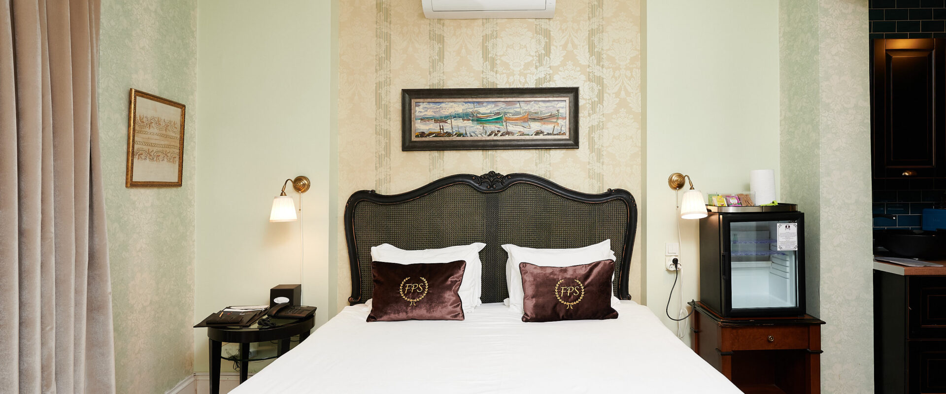 Istanbul Small Hotels 2026: Beyoğlu Çukurcuma’da Tarihi Konak Butik Otel Deneyimi